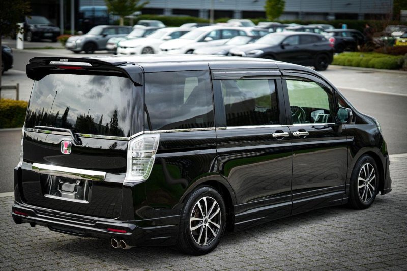 HONDA STEPWAGON