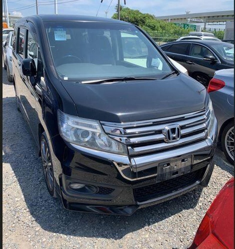 HONDA STEPWAGON